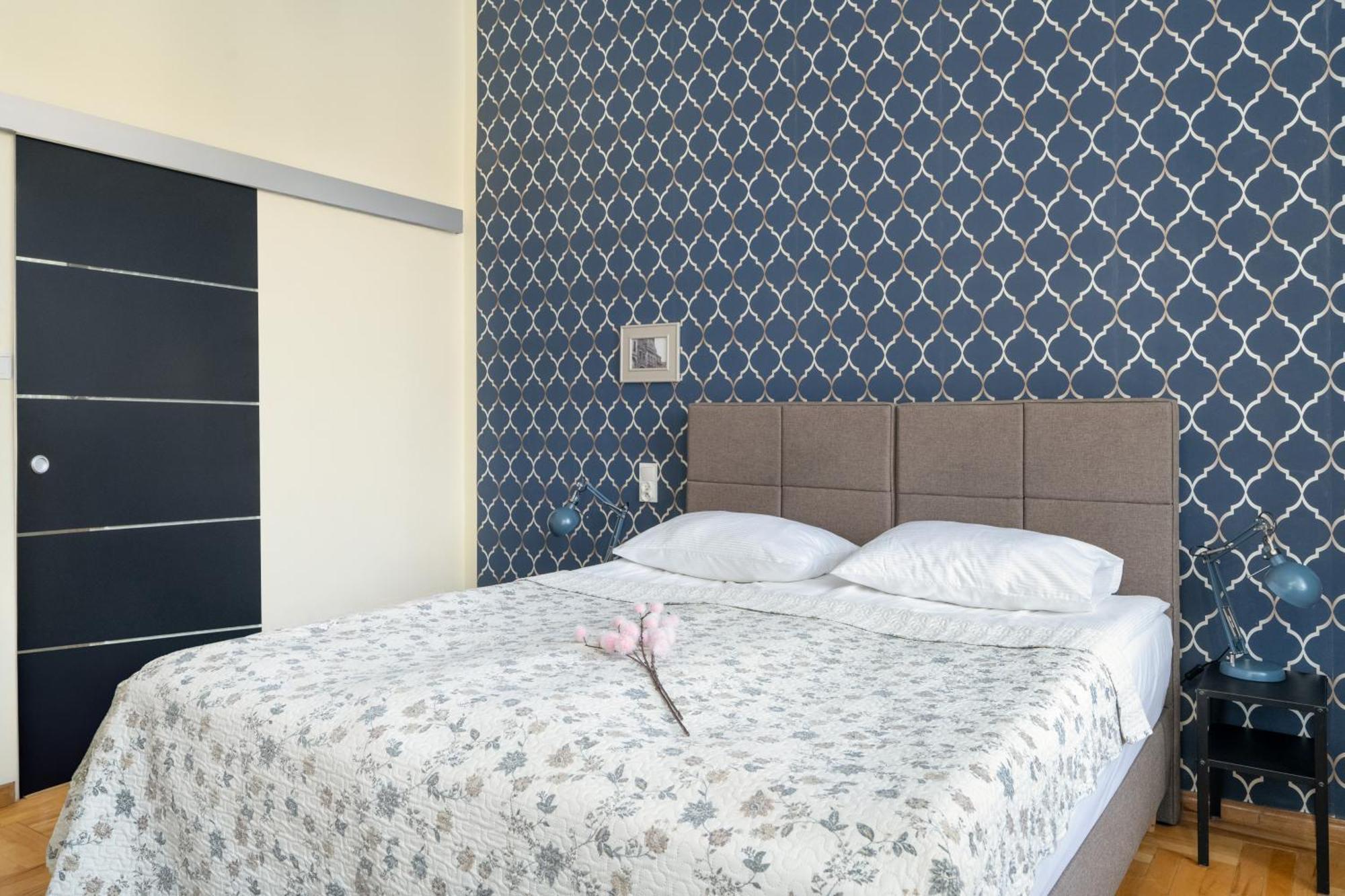 Przytulne Studia Very Berry W Poznaniu Blisko Parku By Noclegi Renters Kültér fotó